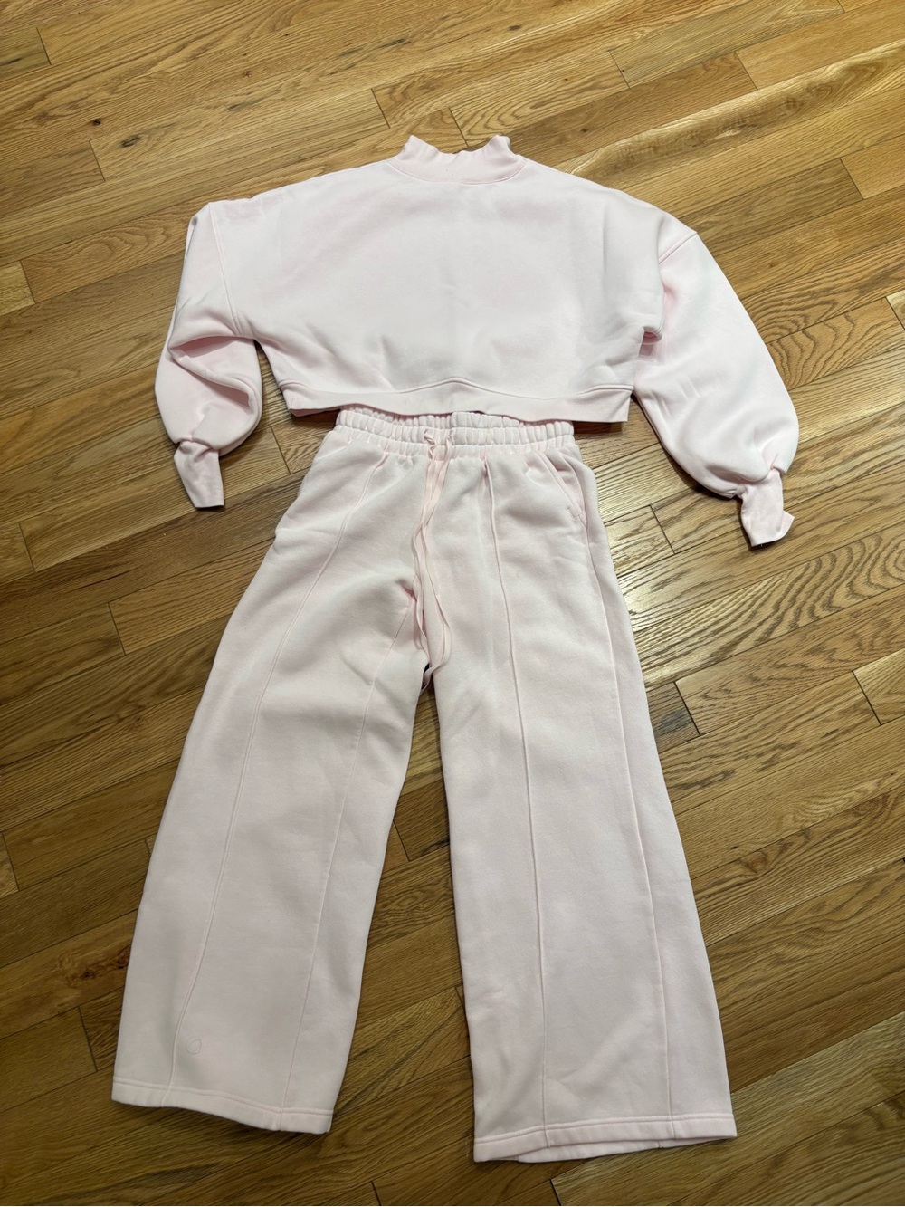 BLOGILATES Women's Pink Wide-Leg Sweatpants Set